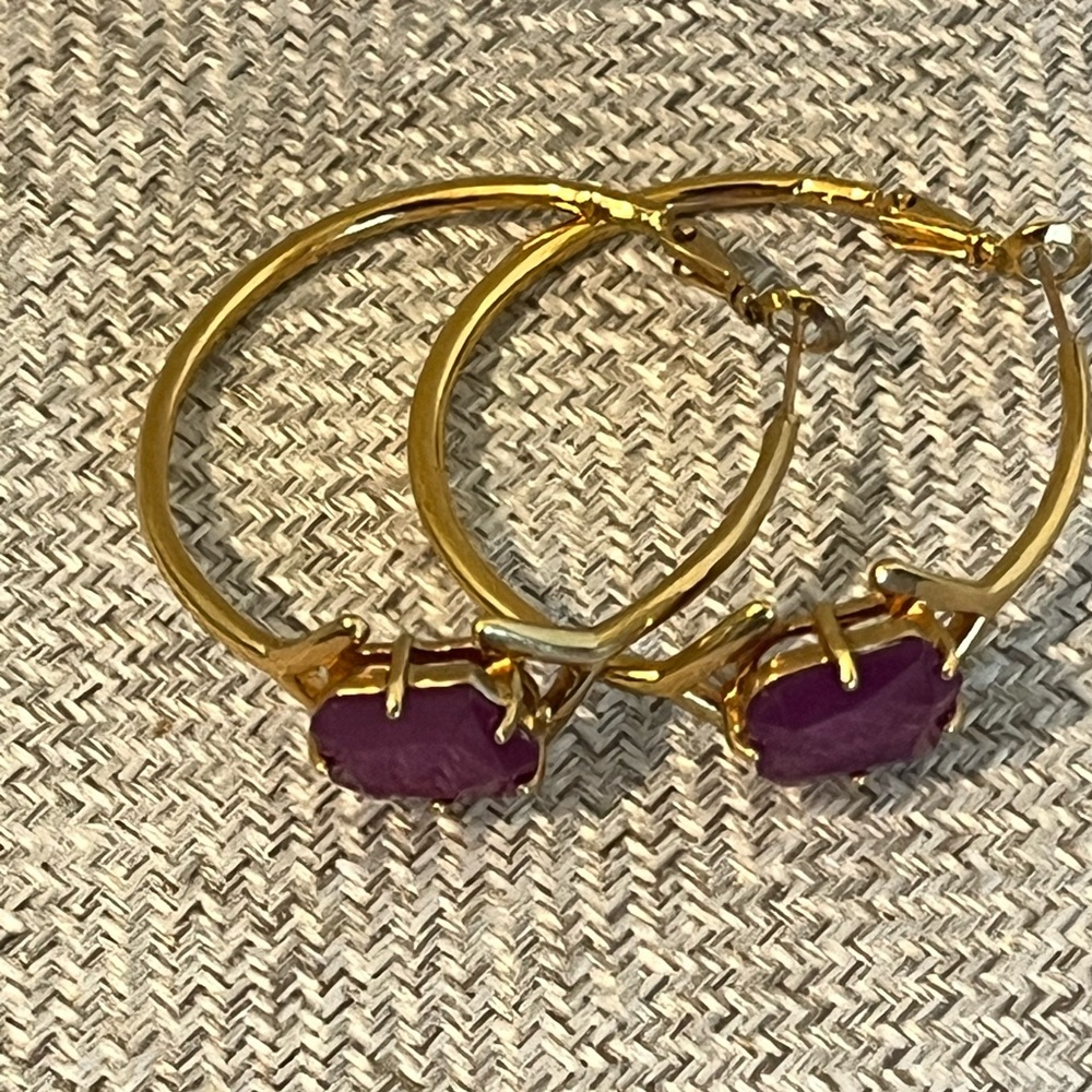 KATE SPADE NY AUTHENTIC AMETHYST PURPLE FACETED 12K  GOLD-PLATED HOOP EARRINGS